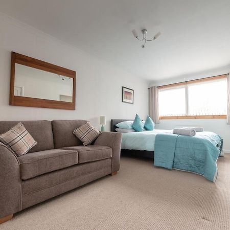 No. Three Bed and Breakfast Stornoway  Εξωτερικό φωτογραφία